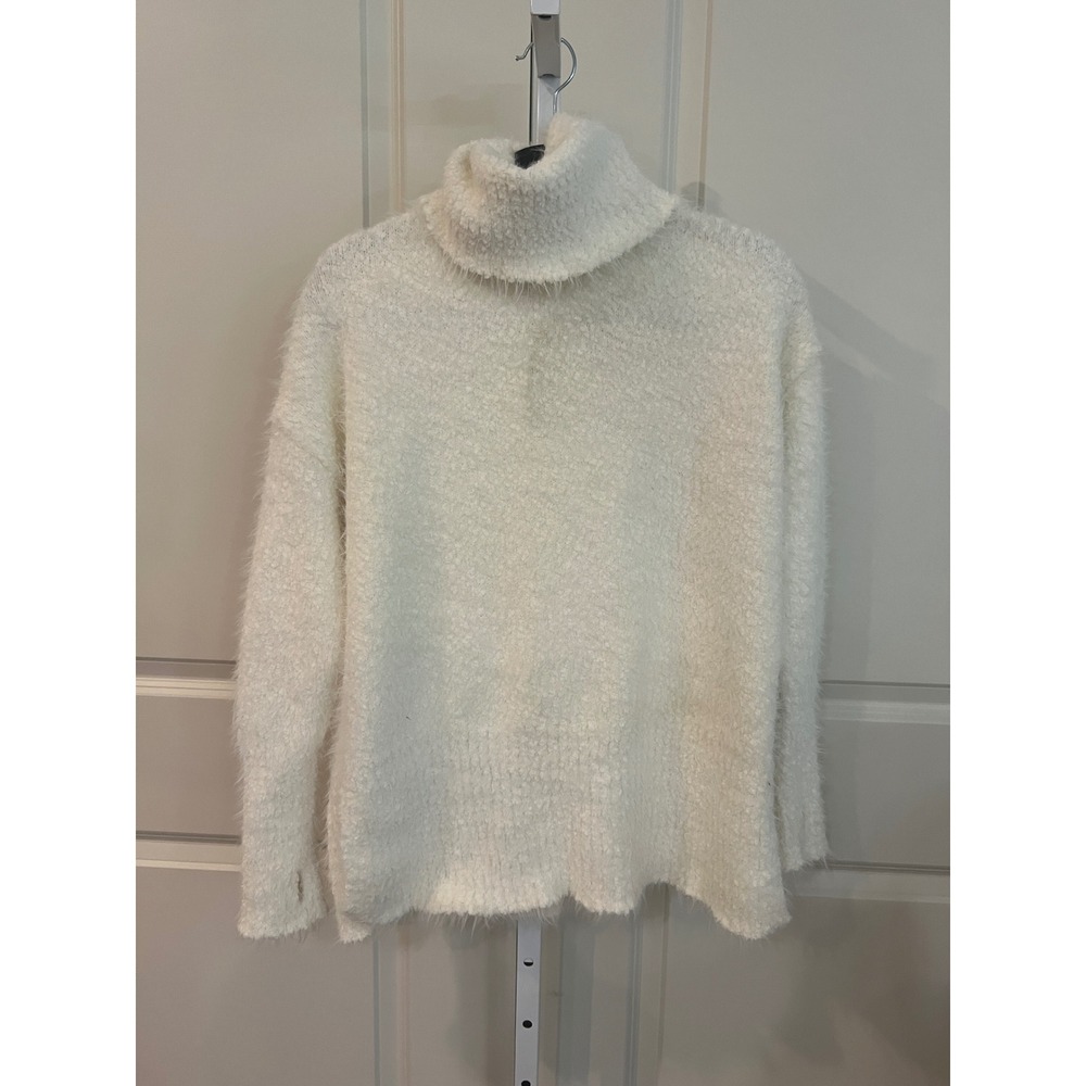 NWT OFFLINE by Aerie Womens Fuzzy Eyelash Turtleneck Sweater Cream Cozy Small - Picture 2 of 9